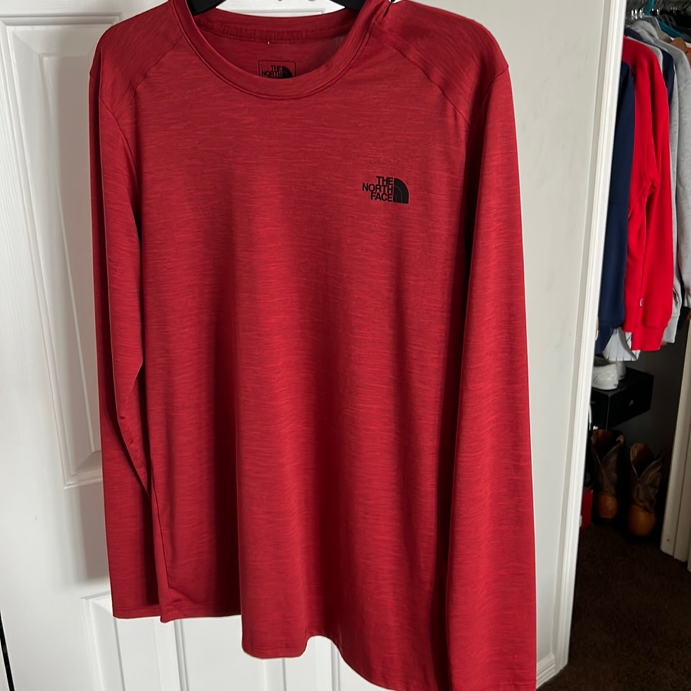 North Face long sleeve shirt